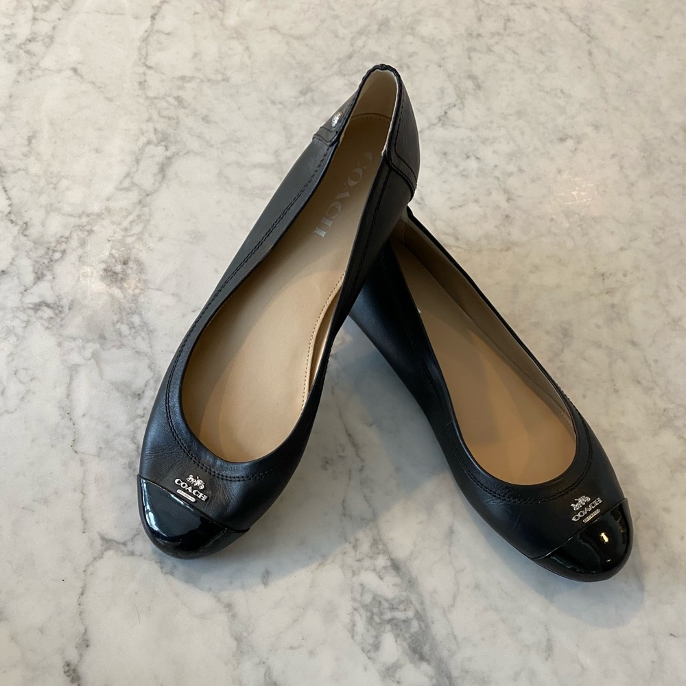 Coach flats, brand new
